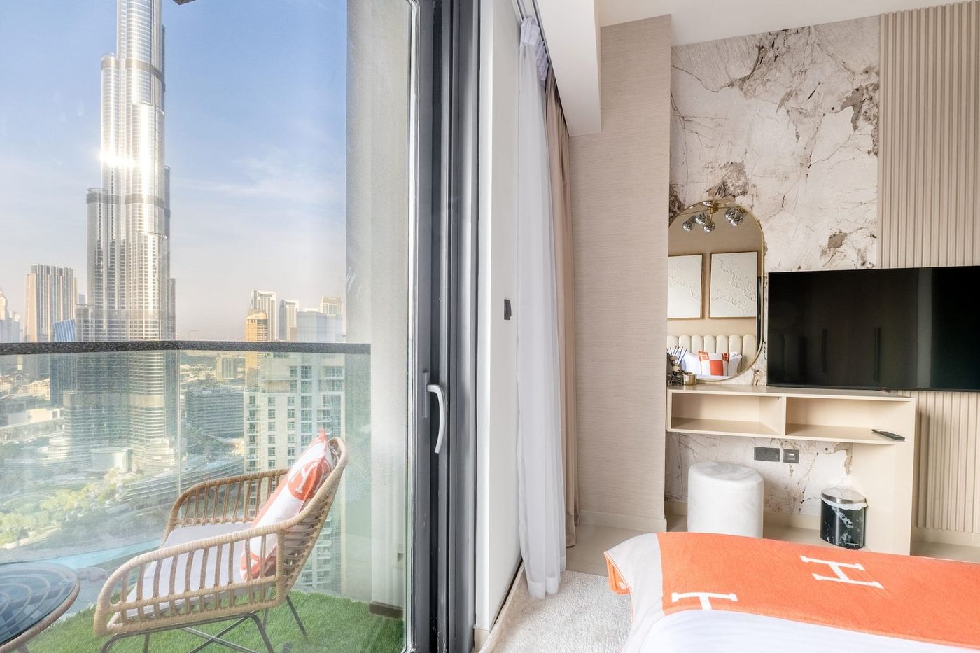 4-Bedroom, Act Two Tower — photo 2
